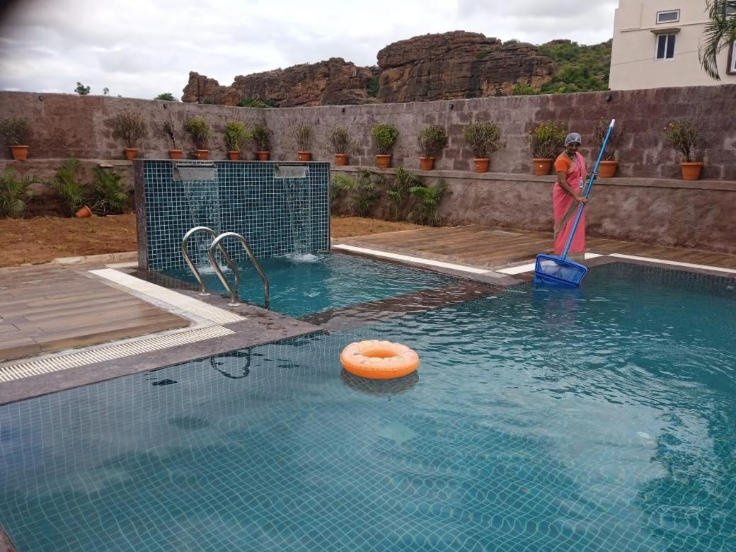 Badami Heritage Resort Exteriör bild